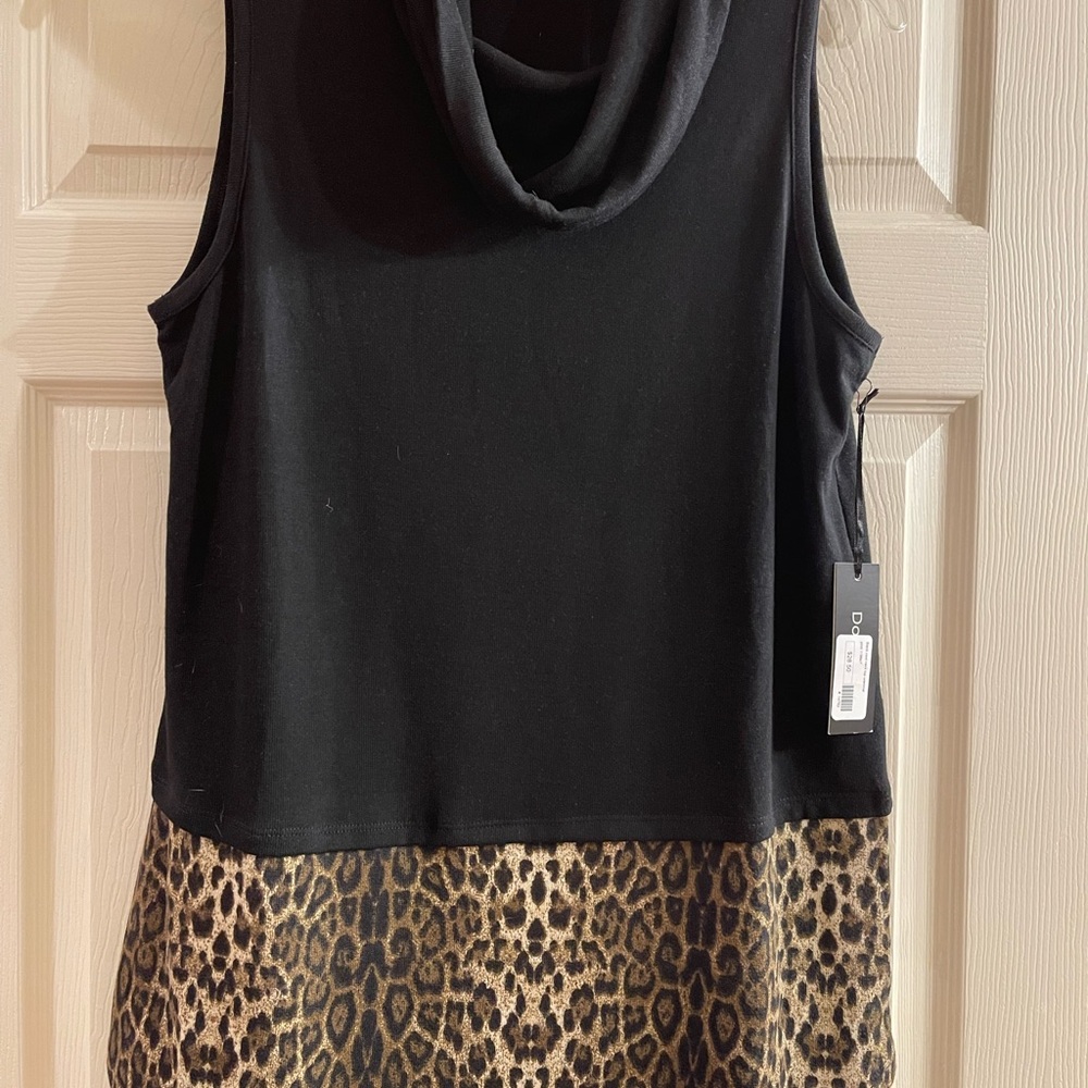 Doe & Rae Black and Leopard Print Sleeveless Tunic Top L
